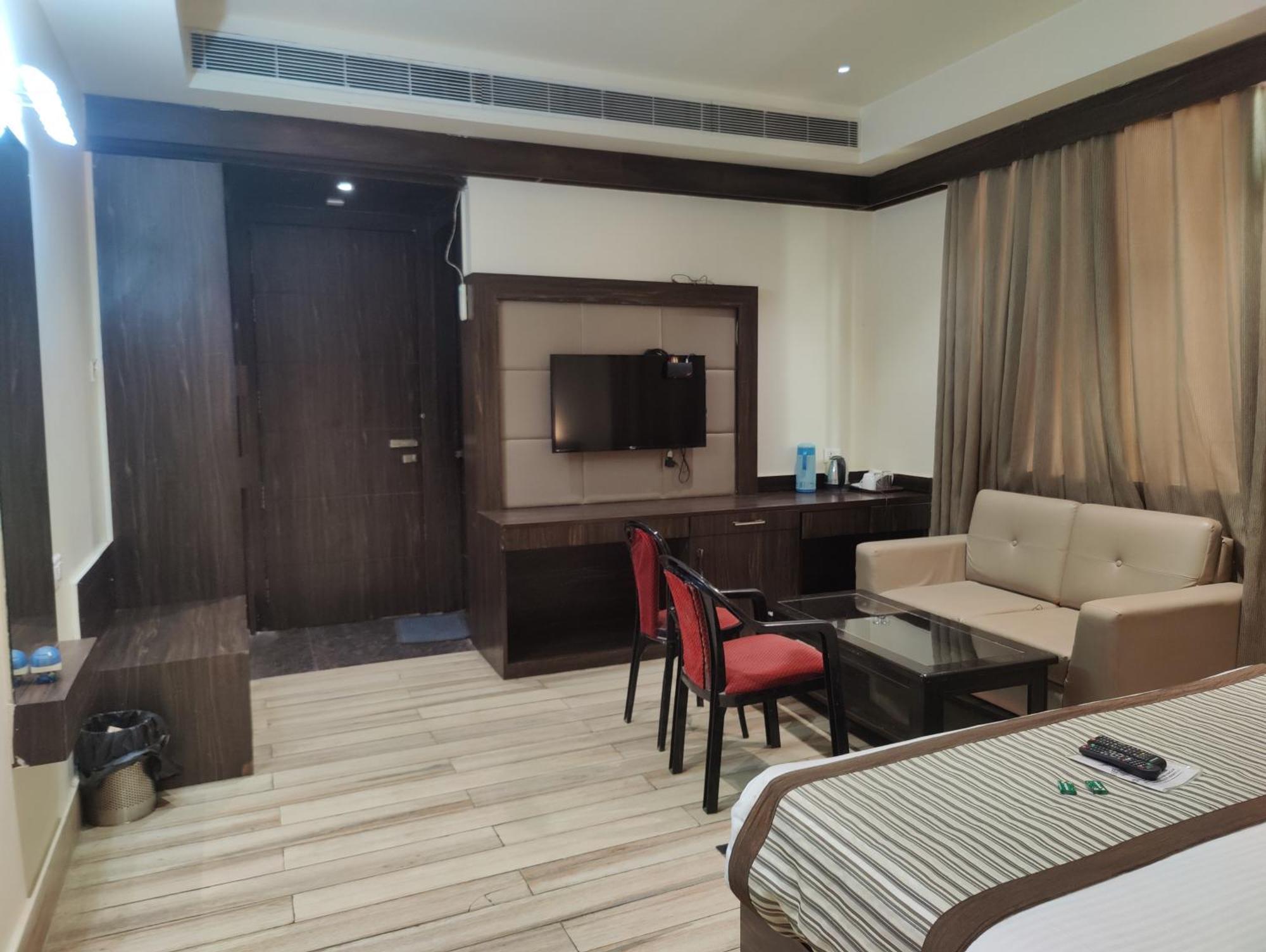 Hotel Sanjay Galaxy,Kanpur Luaran gambar